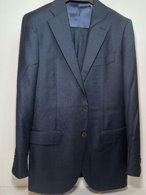 Suitsupply Navy Suit Size 40L